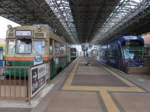 広島電鉄 広島港（宇品）駅 Bホーム・Cホーム 主に紙屋町を経由する列車が発着します