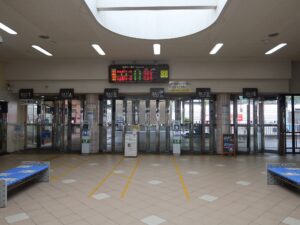 伊豆急行線 伊豆急下田駅 改札口 Suica・PASMOなどの交通系ICカードリーダーがあります