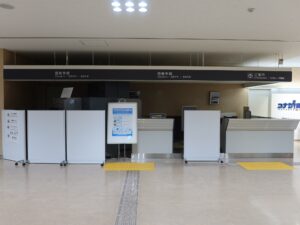 鳥取砂丘コナン空港 鳥取空港 国際線チェックインカウンター