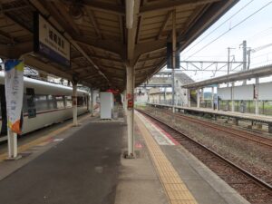 JR山陰本線 城崎温泉駅 1番線・2番線・3番線 主に豊岡・福知山・京都・大阪方面に行く列車が発着します