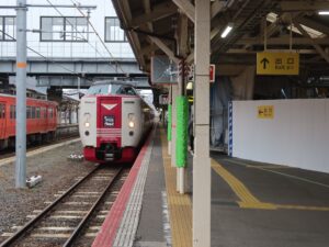 JR山陰本線 米子駅 1番線 主に倉吉・鳥取・岡山方面に行く列車が発着します