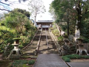 松江 城山稲荷神社 隨神門と石段