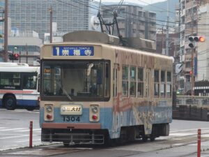 長崎電気軌道 1300形 西浜町電停付近にて