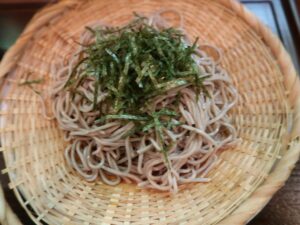 ミニうな丼とざる蕎麦 ざるそば つくば温泉 喜楽里別邸にて