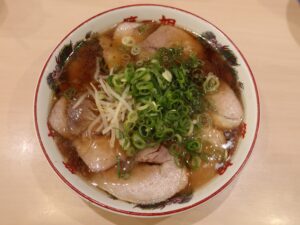 特製ラーメン 本家 第一旭 神保町店にて