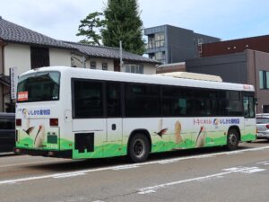 北鉄バス いしかわ動物園ラッピング 広小路バス停付近にて