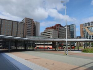 北鉄バス 金沢駅西口バス乗り場 高速バスや野町駅方面行きのバスなどは、ここから発着します