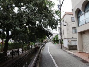 金沢 野町 住宅街 この先に北陸鉄道石川線 野町駅があります