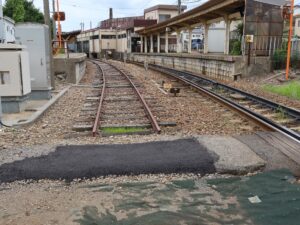 北陸鉄道石川線 野町駅 ホーム 2番線の先の線路は途切れています