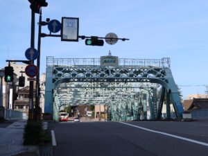 金沢 犀川大橋 金沢の繁華街 片町から撮影