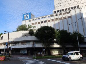 金沢近江町市場の近くにある百貨店 金沢エムザ