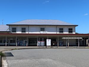 JR横須賀線 久里浜駅 駅舎