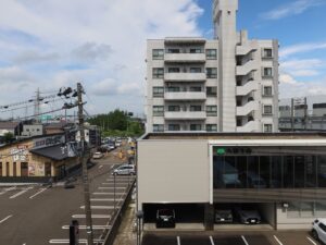 アパホテル 燕三条駅前 シングルルーム 窓から見える景色