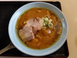 カレー中華そば 東三条 広州名菜 華園にて