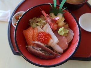 市場丼 銚子 ウォッセ21 シーフードレストラン ウォッセにて