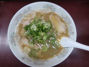 ラーメン 京都 伏見 大黒ラーメンにて