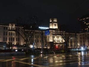 夜の京都市役所