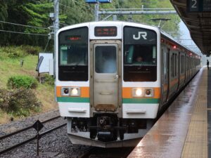JR吾妻線 211系 前面 長野原草津口駅にて