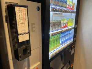 アパホテル 東新宿歌舞伎町タワー 2階 自動販売機と製氷機