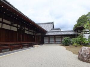 京都 鹿苑寺 金閣寺 写経場