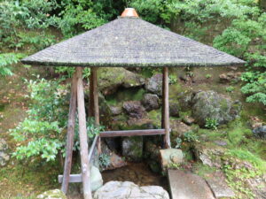 京都 鹿苑寺 金閣寺 厳下水 義満公お手洗いの水