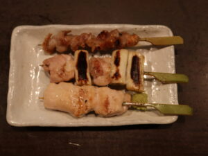 焼き鳥 ねぎ 皮 ささみ 京都 鳥せゑ 木屋町店にて
