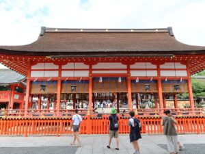 京都 伏見稲荷大社 外拝殿