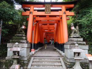 京都 伏見稲荷大社 千本鳥居 奥社奉拝所～三叉路
