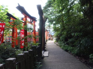 京都 伏見稲荷大社 ショートカットしても神社はあります