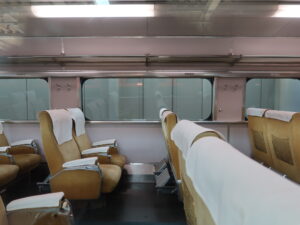 京都鉄道博物館 0系新幹線 グリーン車 車内