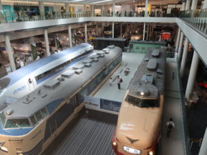 京都鉄道博物館 館内