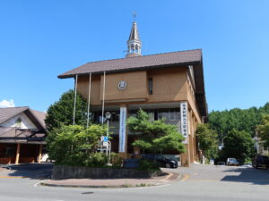 草津町役場 建物