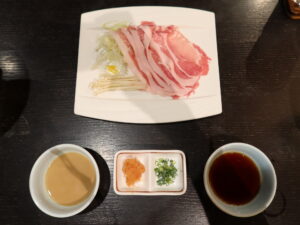 ホテルスパックス草津 夕食 群馬県産大和豚のしゃぶしゃぶ