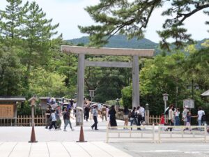 伊勢神宮 内宮 鳥居と宇治橋