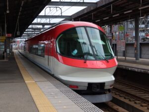 近鉄名古屋線 23000系 伊勢志摩ライナー 前面 近鉄八田駅にて