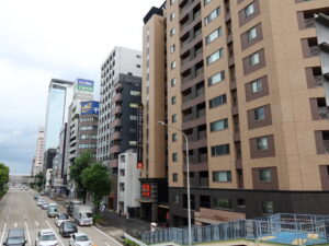 アパホテル 名古屋丸の内駅前 建物