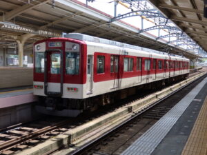 近鉄鳥羽線 1230系 全体 宇治山田駅にて