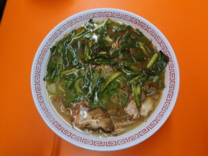 ラーメン 金龍にて