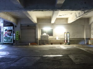 会津バス 東山温泉駅 バスターミナル 建物の中 全景