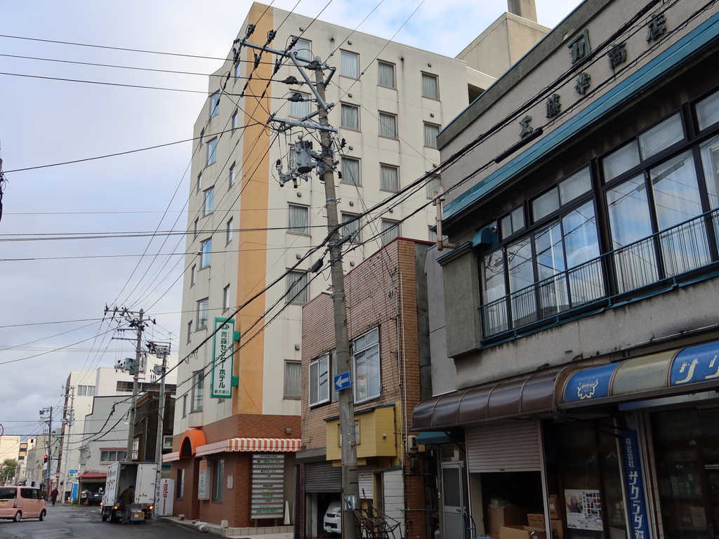 青森センターホテル 青森まちなかおんせん 駅方面口
