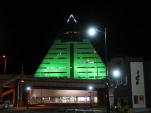 青森 アスパム 南側から夜に撮影