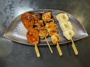 串焼き つくね 皮 ねぎま ささみ 青森まちなかおんせん 和風レストランふる河亭にて