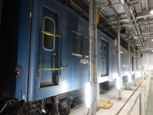 青函連絡船 八甲田丸 車両甲板 スユニ50