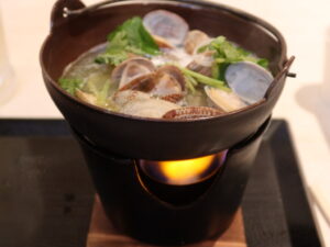 あさりバター 横から撮影 新習志野駅前 天然温泉 湯～ねるにて